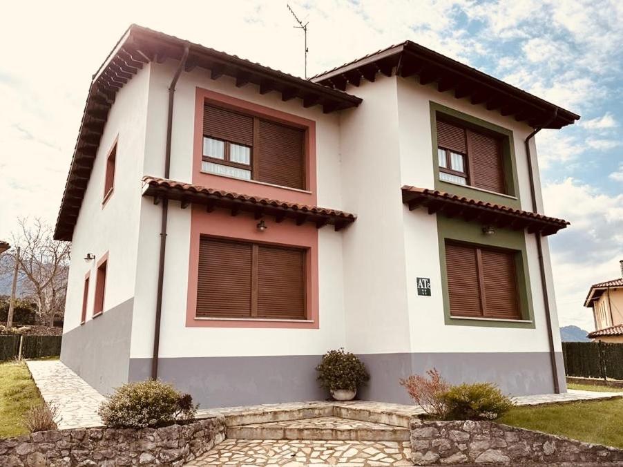 Los Castros Apartamentos Rurales A Llames de Pría Exterior photo